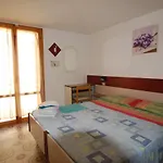 Hotel Cesari *