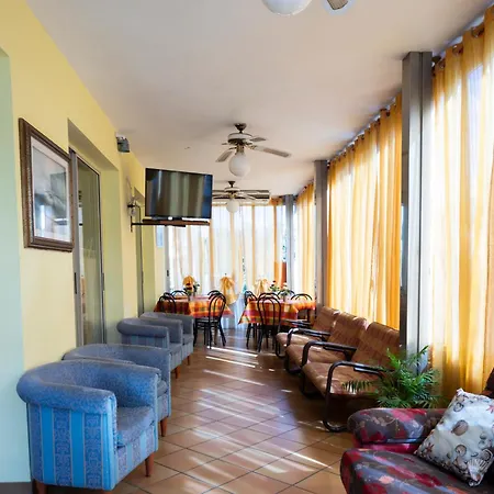 Cesari Hotel