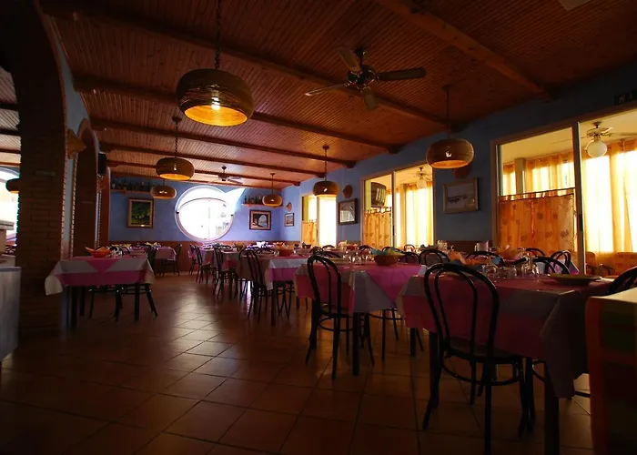 Cesari Hotel *